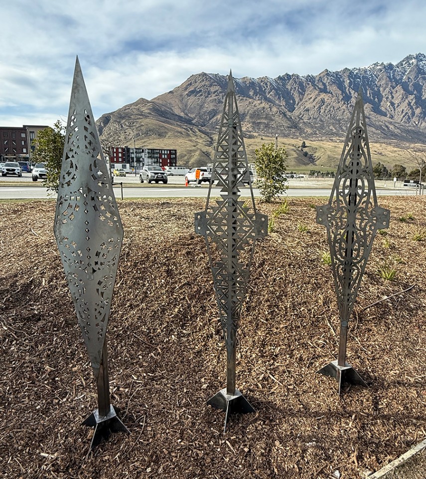 reset te atamira outdoor space art